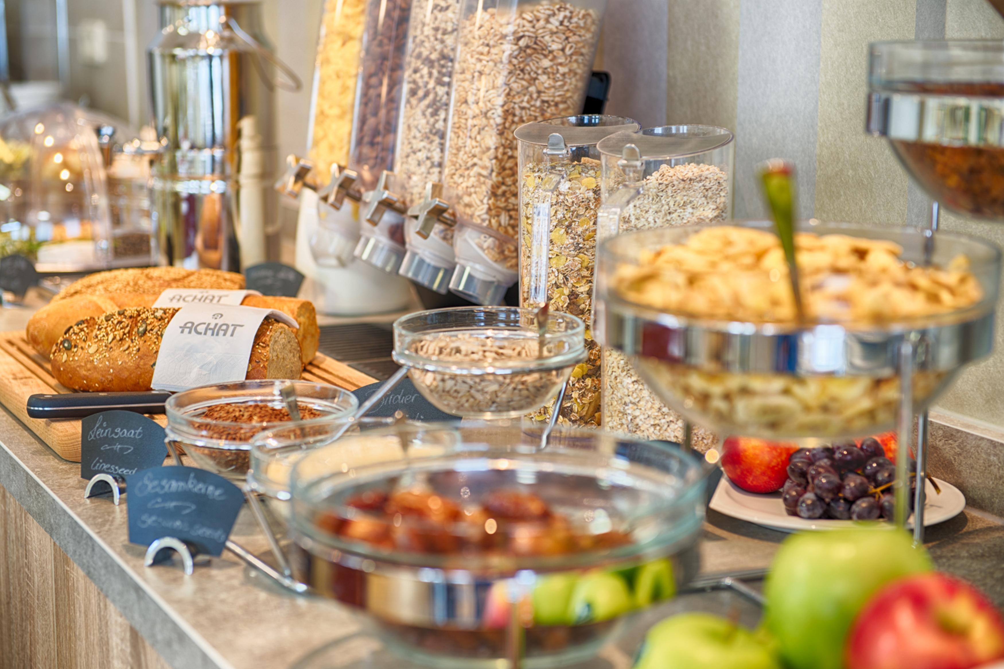Achat Hotel Leipzig Messe Экстерьер фото