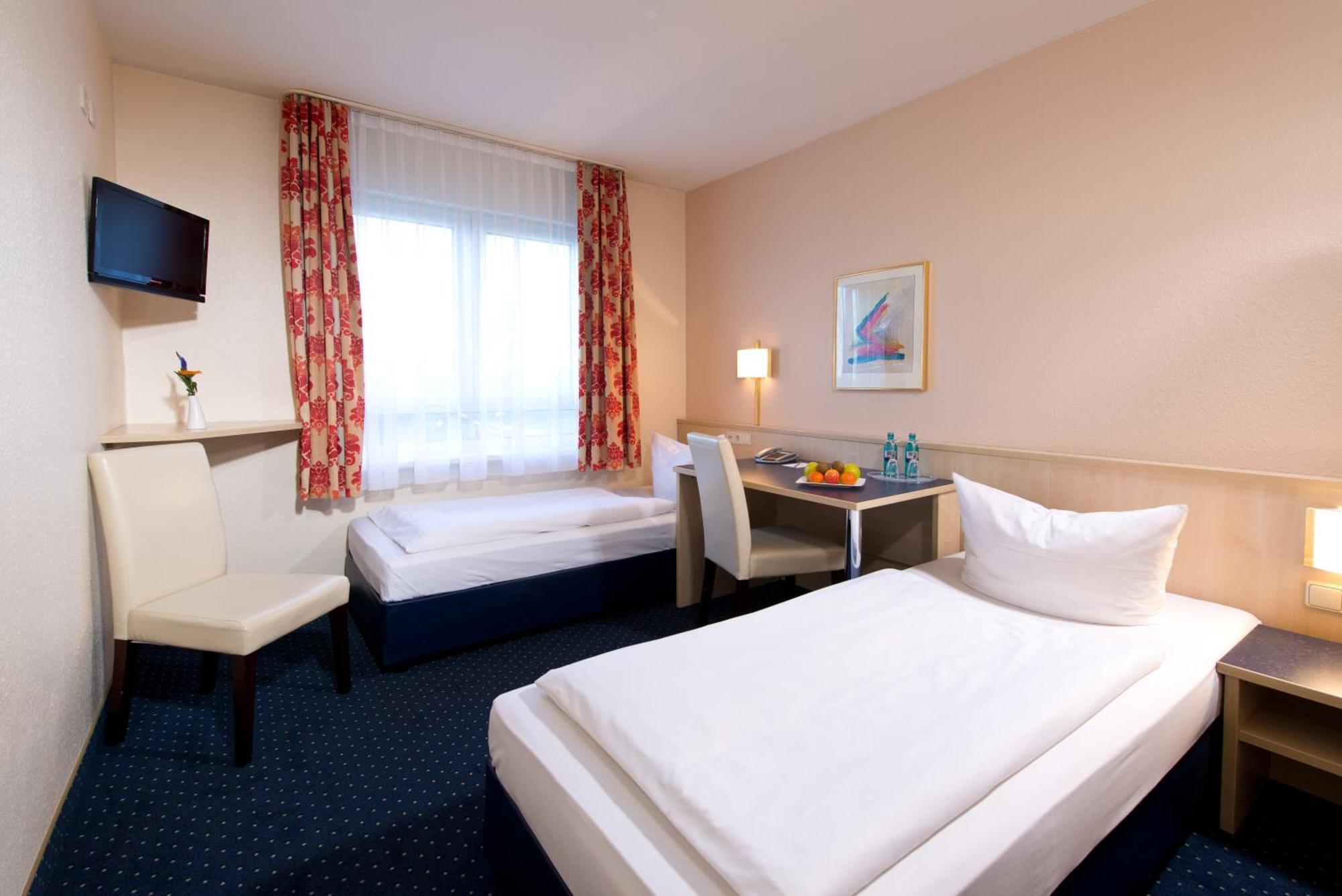 Achat Hotel Leipzig Messe Экстерьер фото